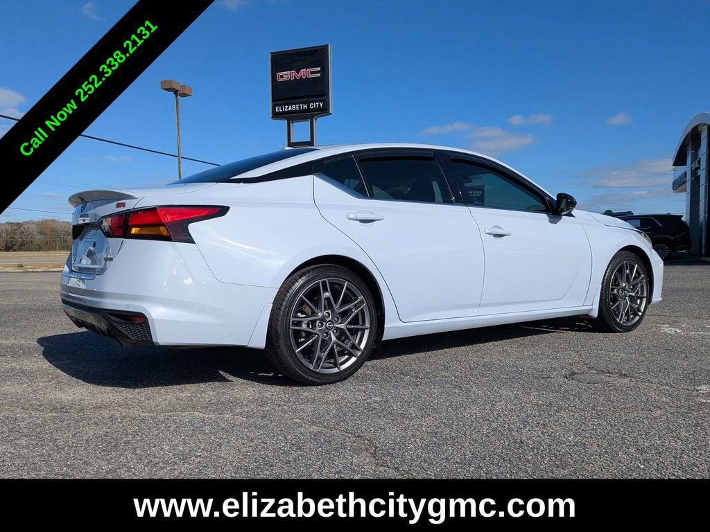 Used 2023 Nissan Altima 2.0 SR Sedan