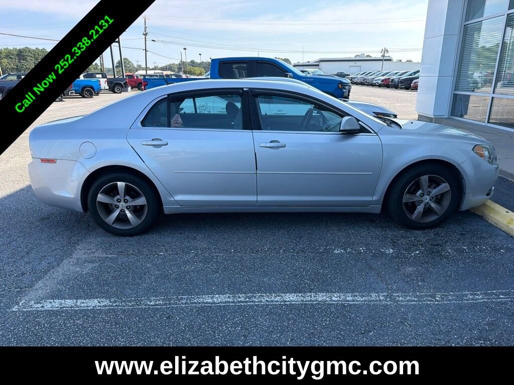 Used 2011 Chevrolet Malibu LT w/1LT Sedan