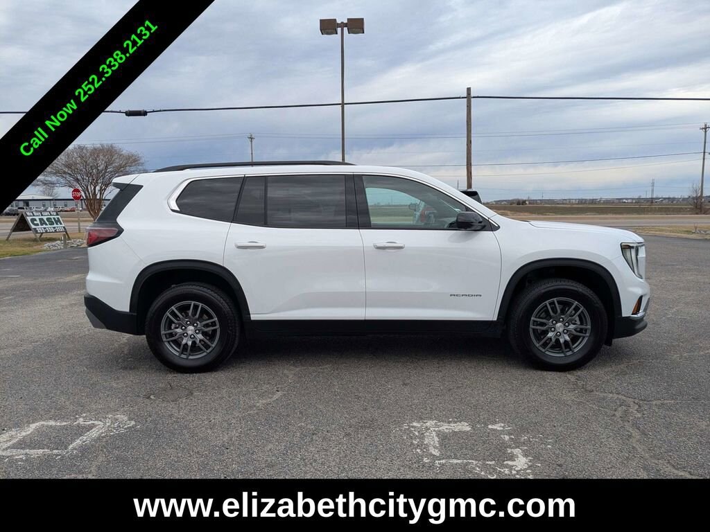 Used 2025 GMC Acadia Elevation SUV