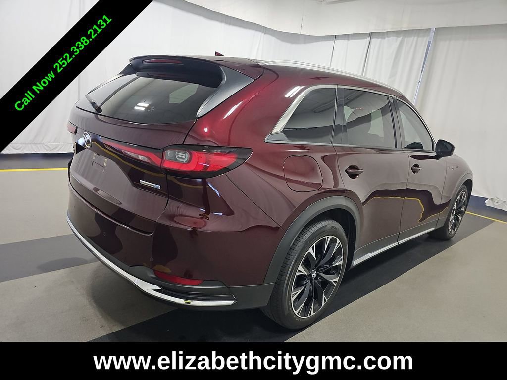 2024 Mazda CX-90 Premium photo 2