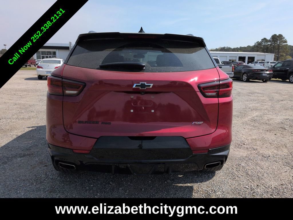 View vehicle photo 5