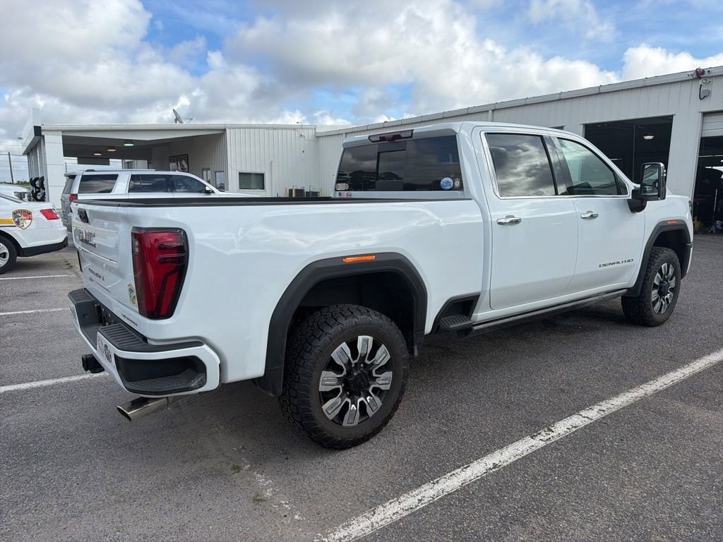 Used 2025 GMC Sierra 2500 HD Denali Truck Crew Cab