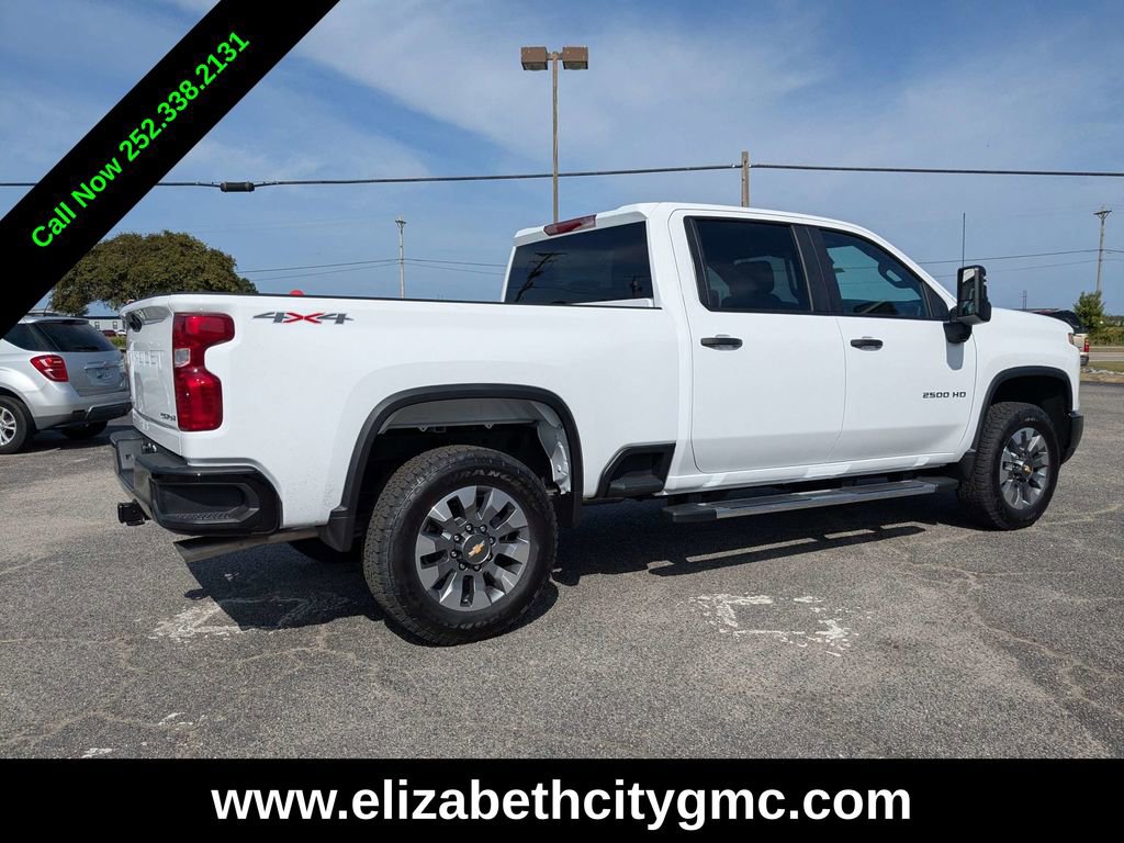 2026 Chevrolet Silverado 2500HD Custom photo 4