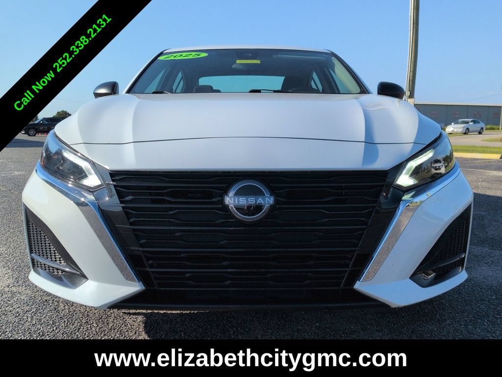 2025 Nissan Altima SV - Photo 9