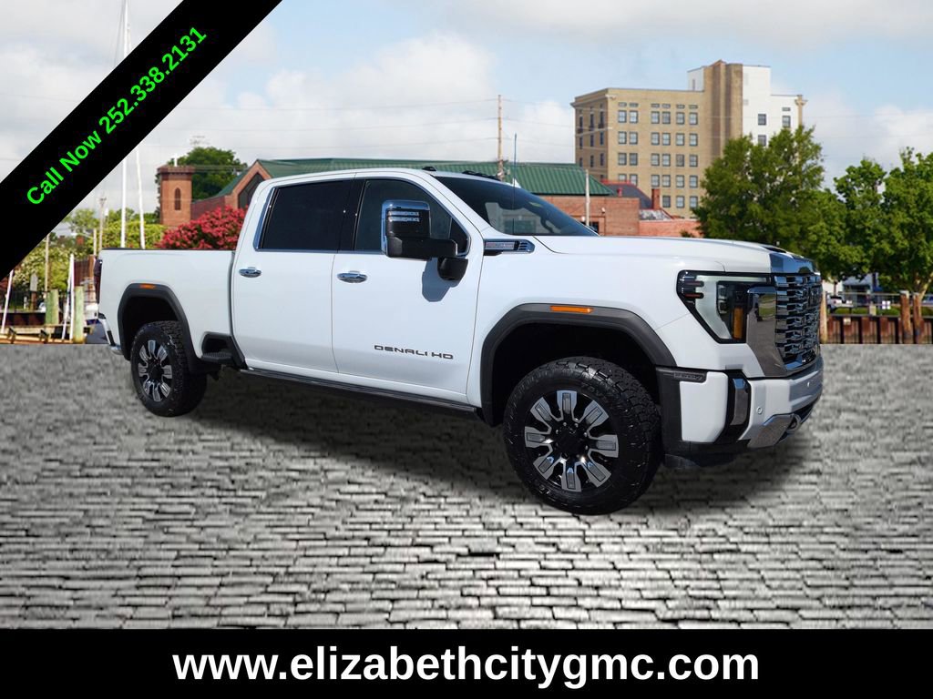 2025 GMC Sierra 4WD Crew Cab Standard Box Denali's photo