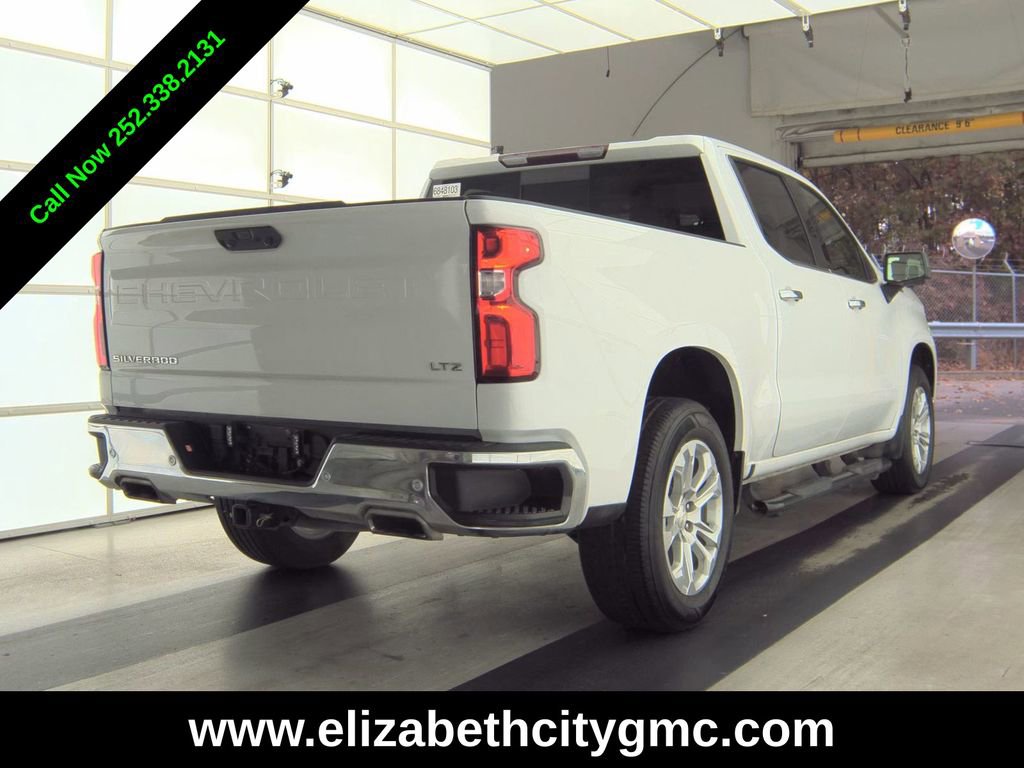 2023 Chevrolet Silverado 1500 LTZ photo 2