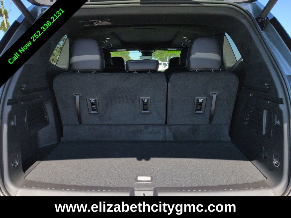 2026 GMC Acadia AT4 - Photo 13