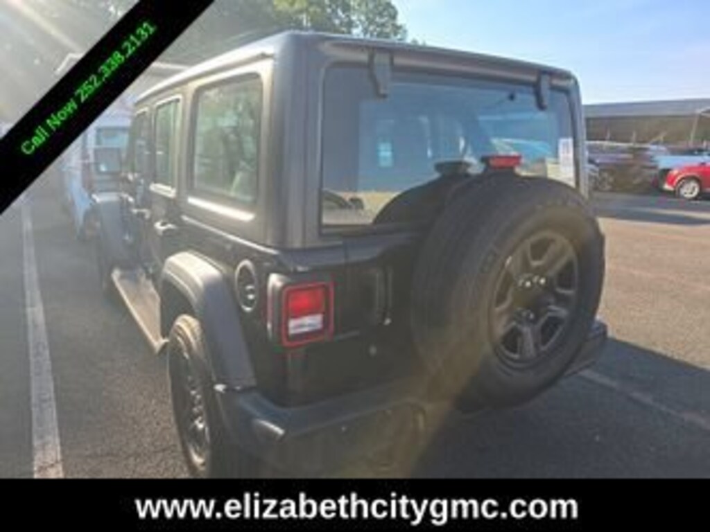 Used 2018 Jeep Wrangler Unlimited Sport SUV