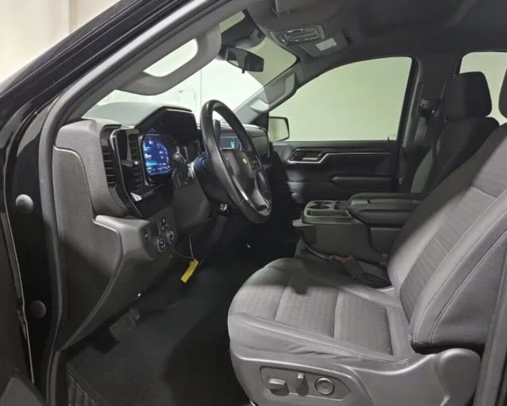 Used 2023 Chevrolet Silverado 1500 LT Truck Crew Cab