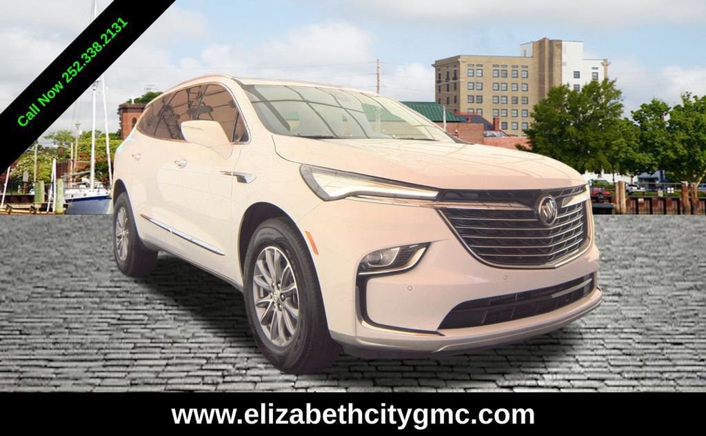 2023 Buick Enclave Essence AWD's photo