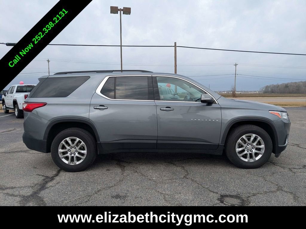 Used 2021 Chevrolet Traverse LT Leather SUV