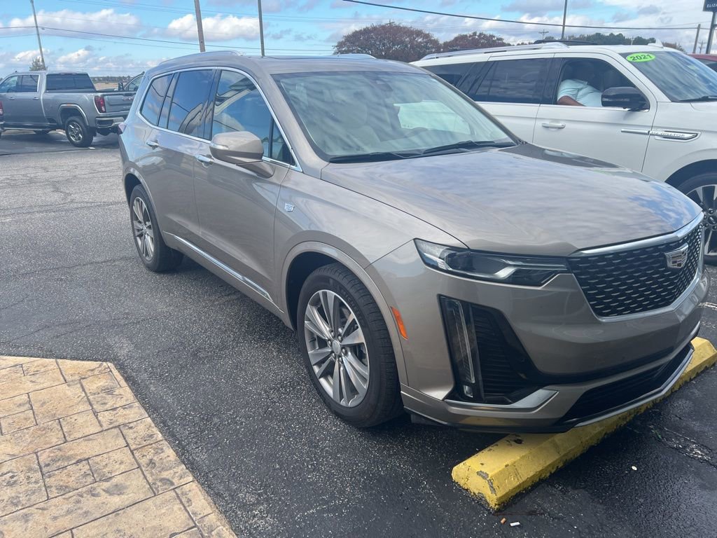 2022 Cadillac XT6 Premium Luxury photo 3