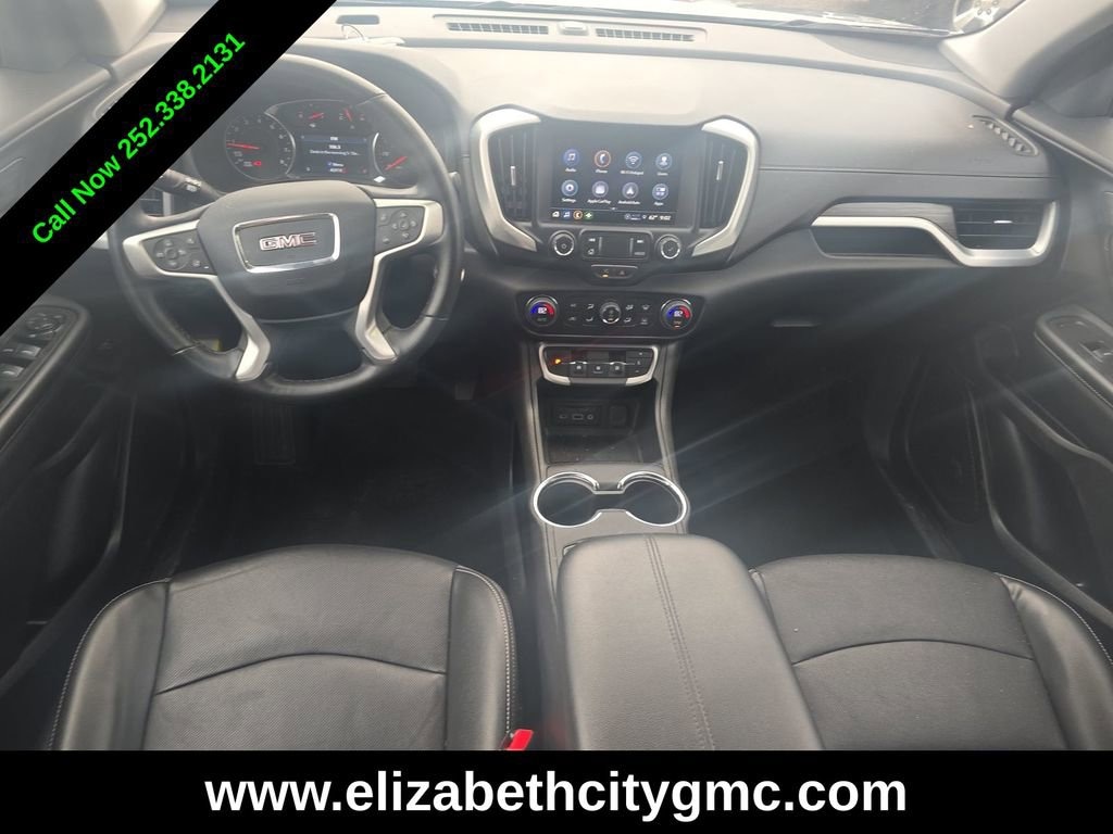Used 2024 GMC Terrain SLT SUV