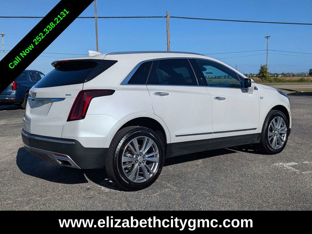 2025 Cadillac XT5 Premium Luxury photo 4