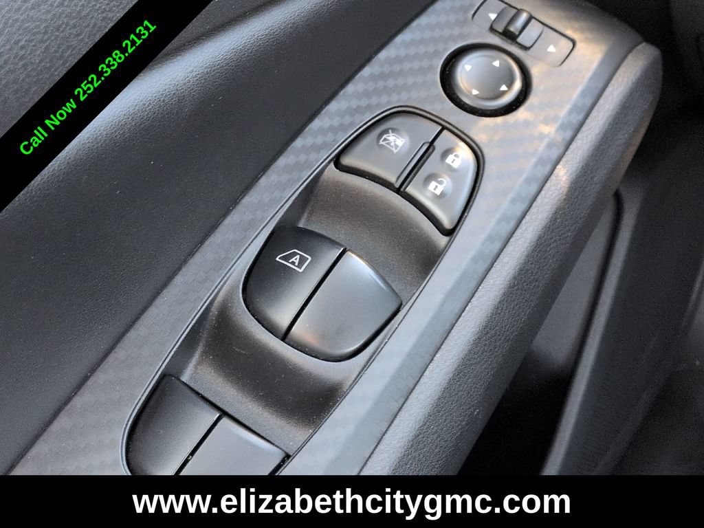 2025 Nissan Altima SV - Photo 21