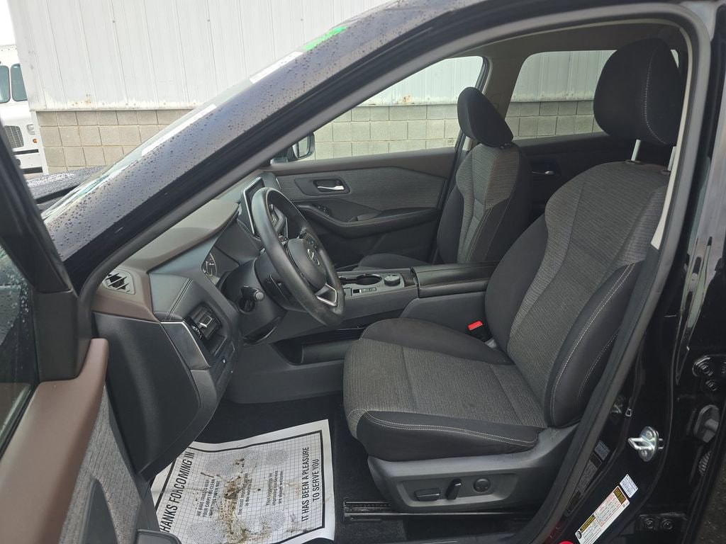 Used 2021 Nissan Rogue SV SUV