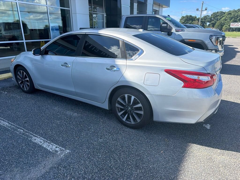Used 2016 Nissan Altima 2.5 S Sedan