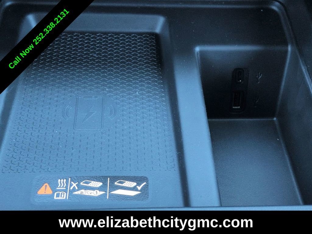 2026 GMC Acadia AT4 - Photo 32