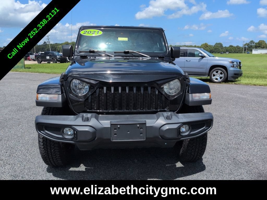 Used 2021 Jeep Wrangler Unlimited Sahara Altitude SUV