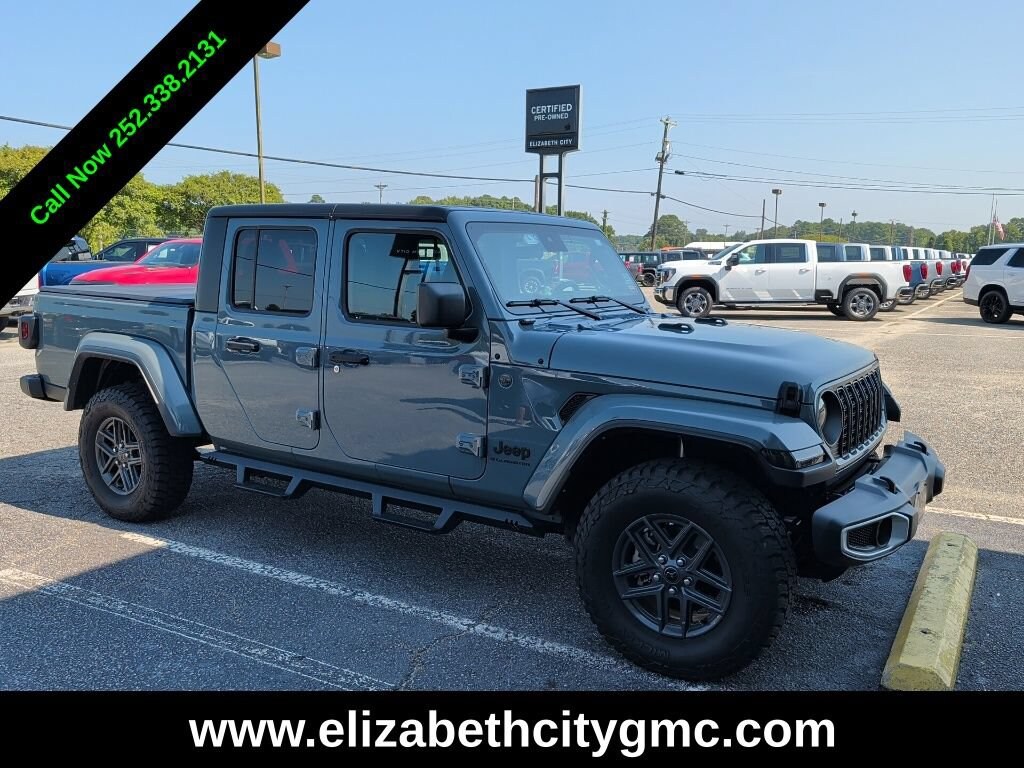 Used 2024 Jeep Gladiator Sport S Truck Crew Cab