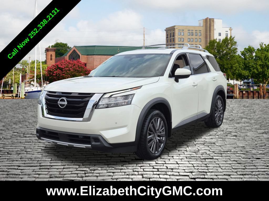 White 2024 Nissan Pathfinder SUV / Crossover Front-Wheel Drive Automatic