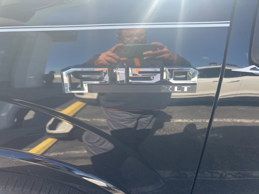 2018 Ford F-150 XLT photo 3