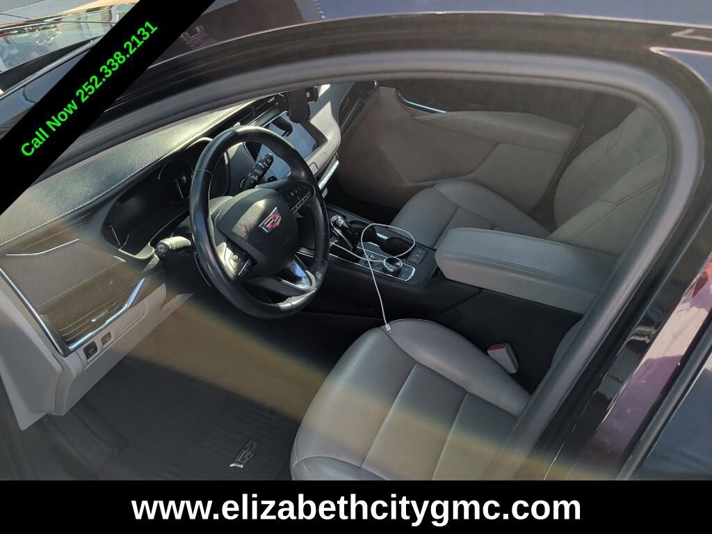 Used 2021 CADILLAC XT4 Premium Luxury SUV