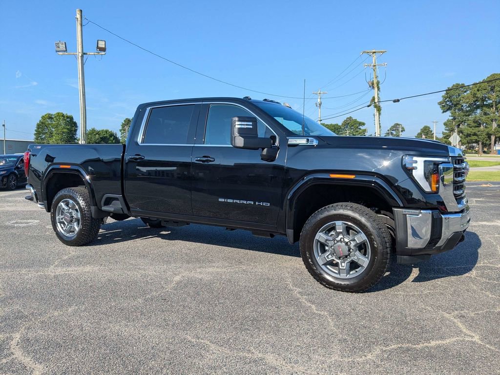 2025 Gmc Sierra 2500 HD SLE photo 3