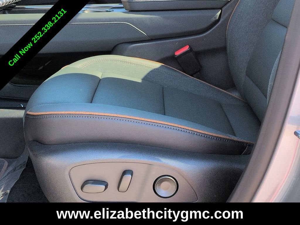 2026 GMC Acadia AT4 - Photo 21