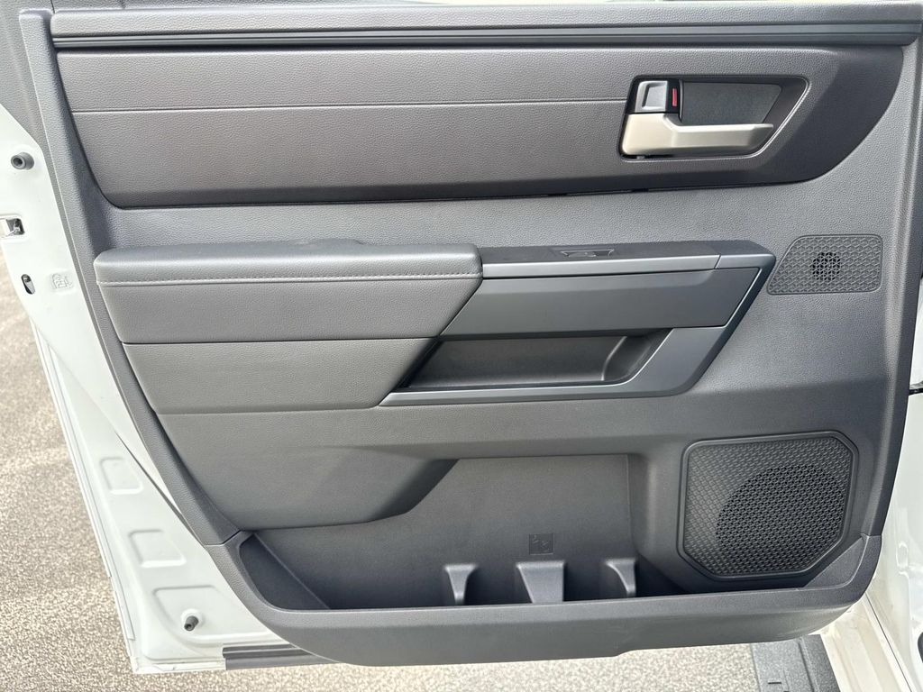 2024 Toyota Tundra SR5 - Photo 19
