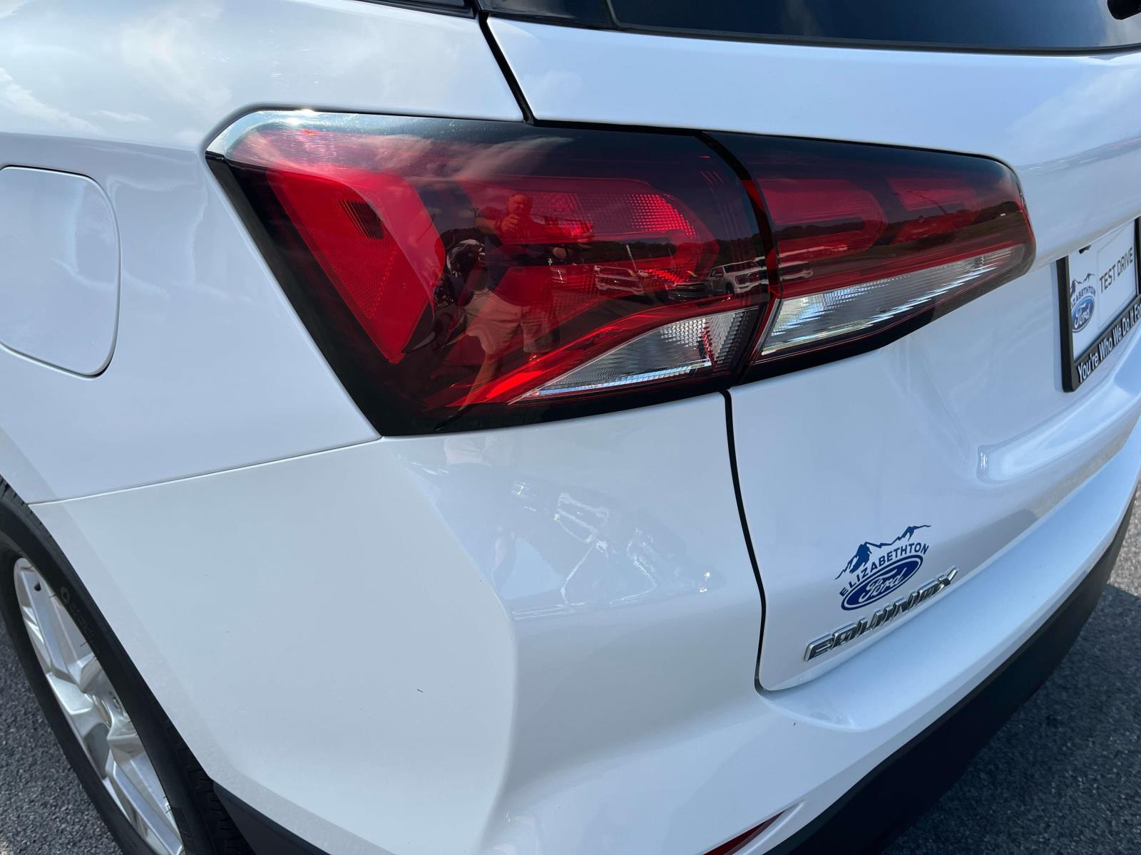 2023 Chevrolet Equinox LS - Photo 10
