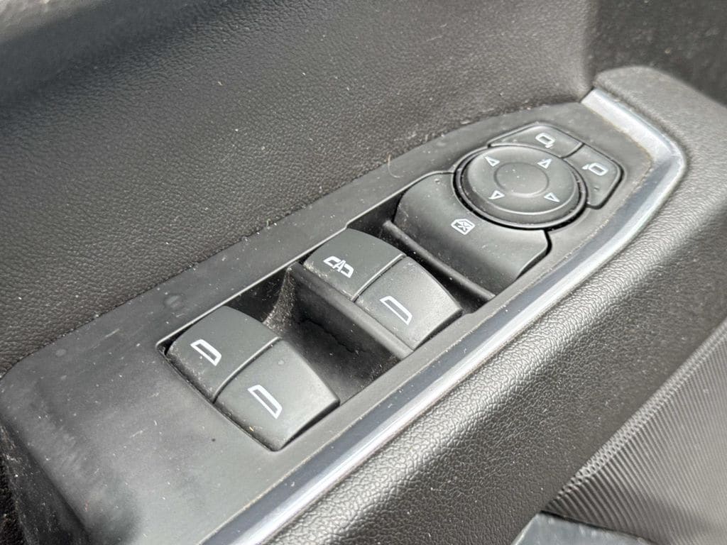 2023 Chevrolet Silverado 1500 RST - Photo 28