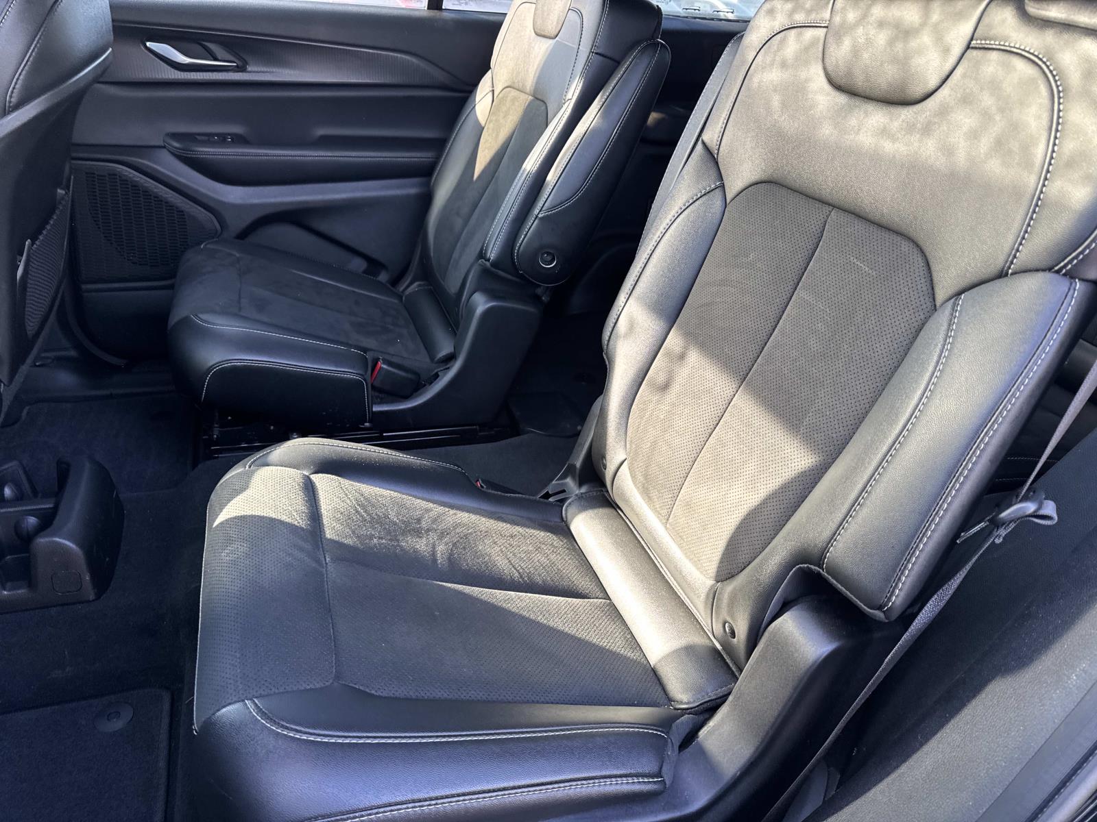 2024 Jeep Grand Cherokee L Altitude - Photo 22