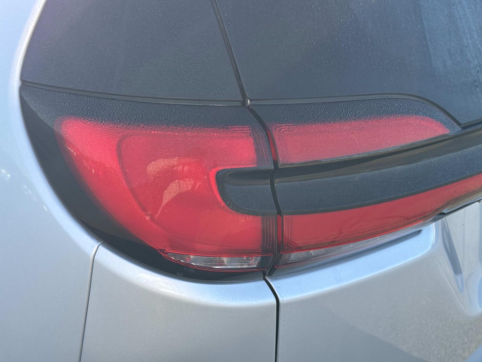 2026 Chrysler Pacifica Limited - Photo 10