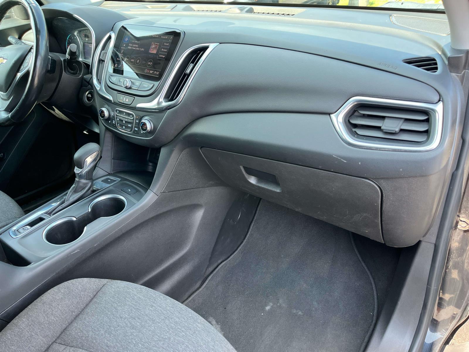 2022 Chevrolet Equinox LT - Photo 25