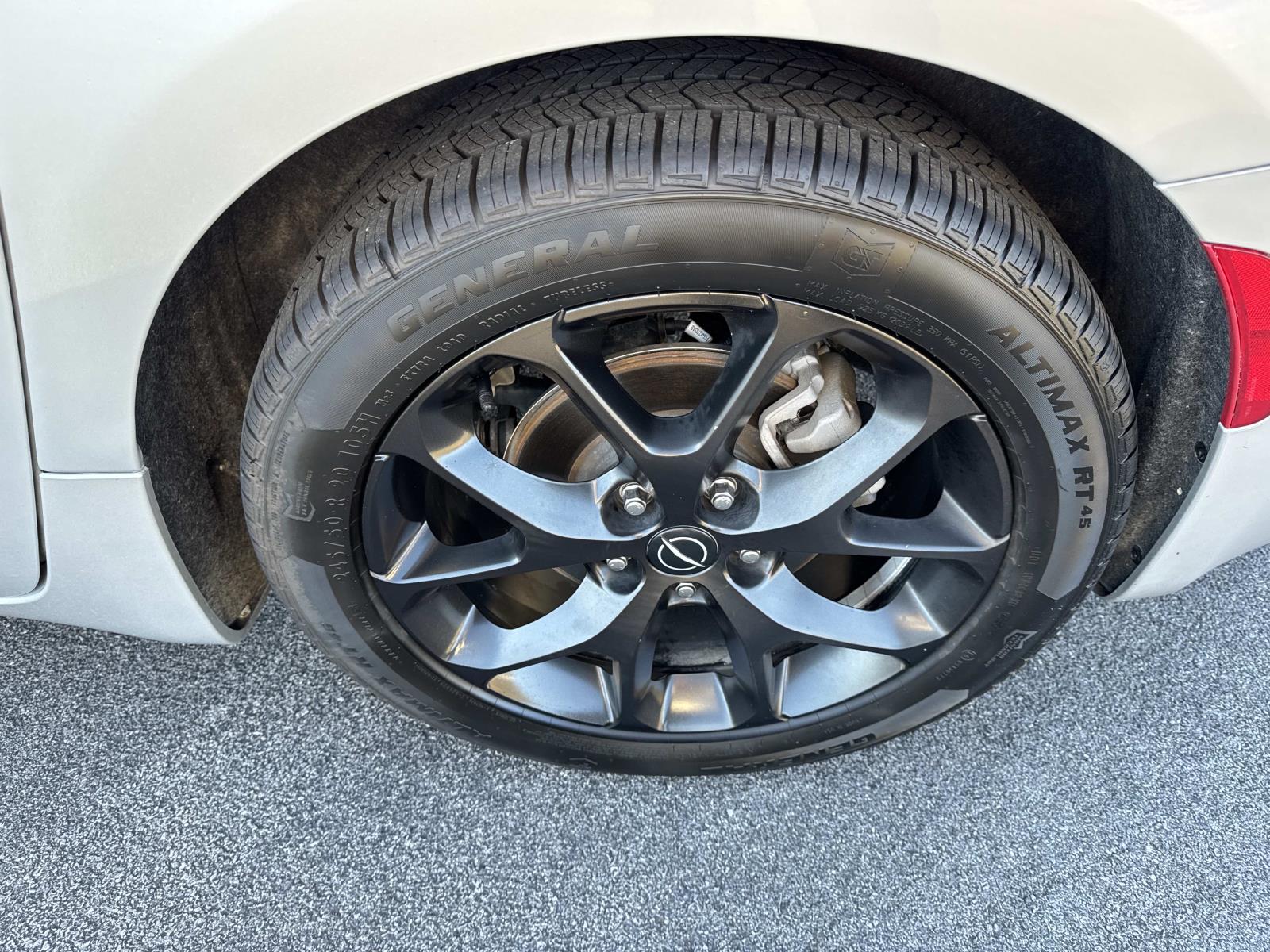 2026 Chrysler Pacifica Limited - Photo 11