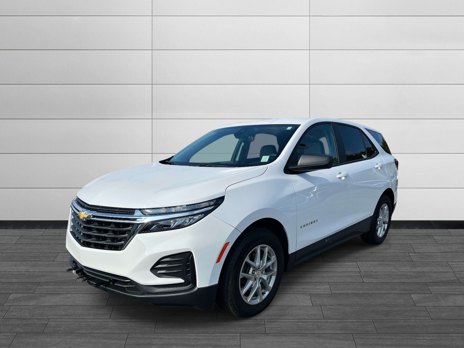2023 Chevrolet Equinox LS - Photo 7