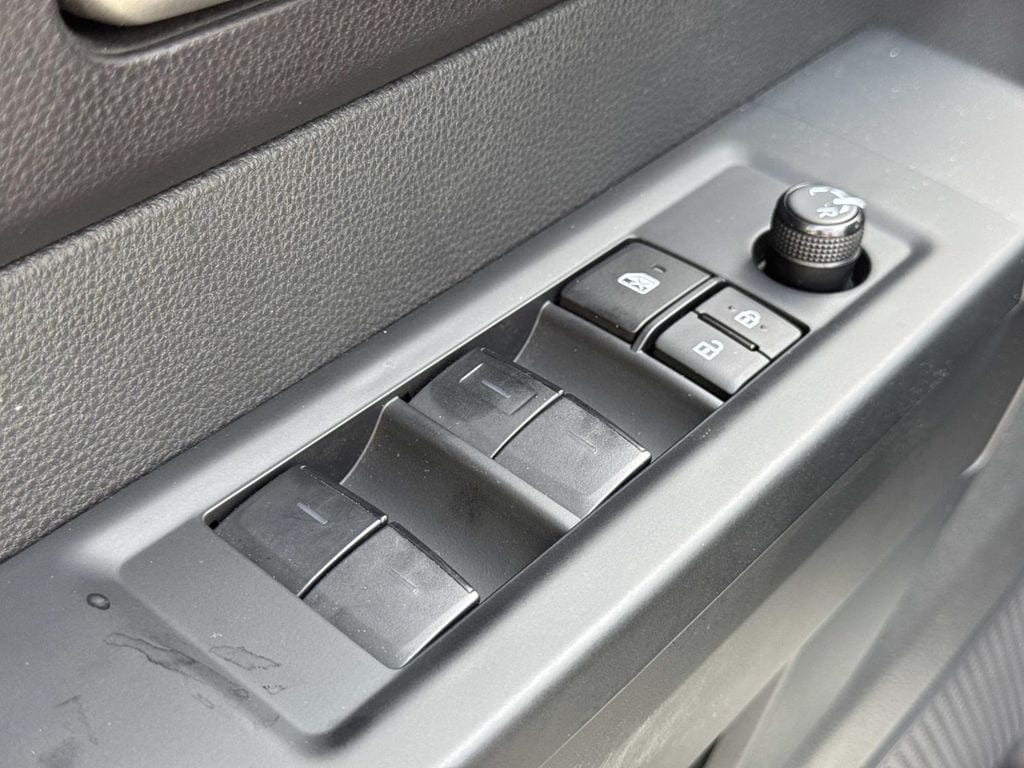 2024 Toyota Tundra SR5 - Photo 27