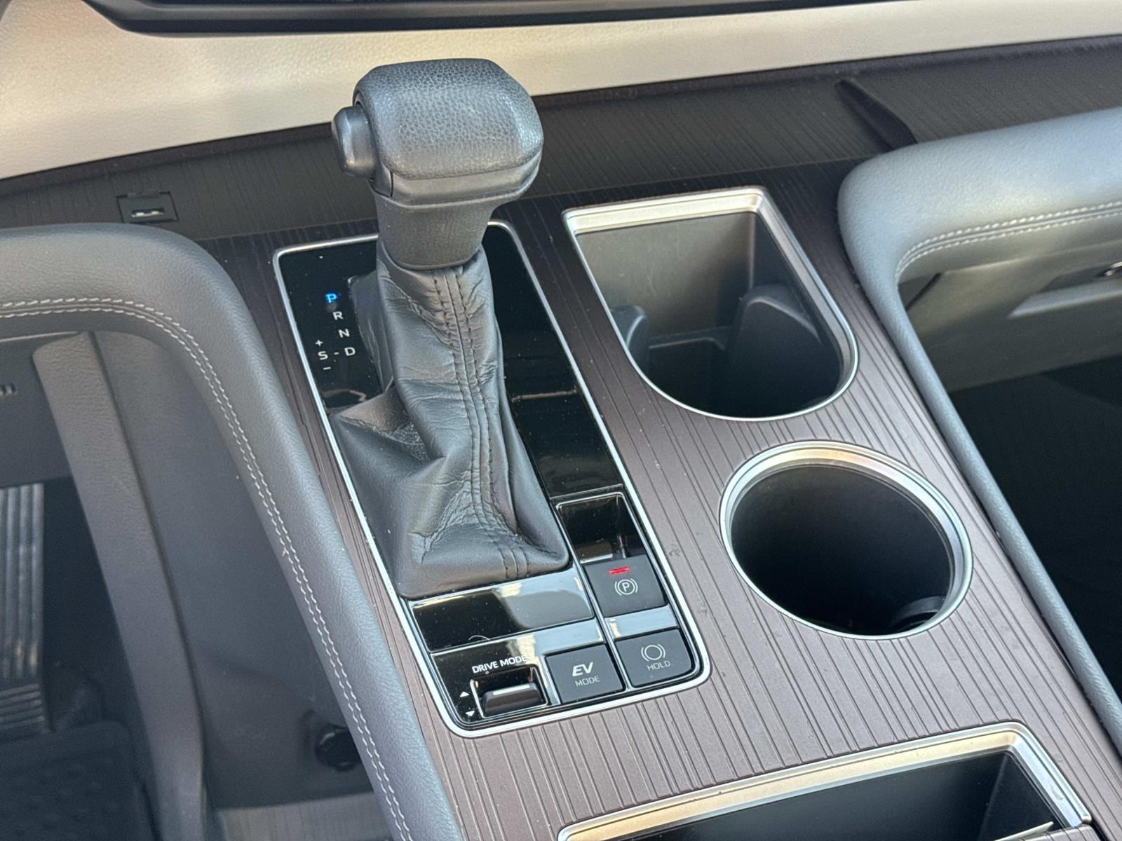 2021 Toyota Sienna LE - Photo 35