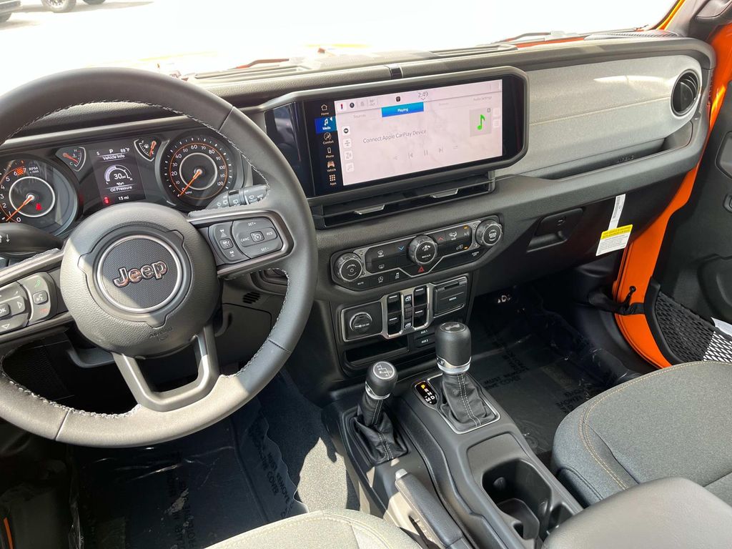 2025 Jeep Wrangler 4-Door Sport S - Photo 13