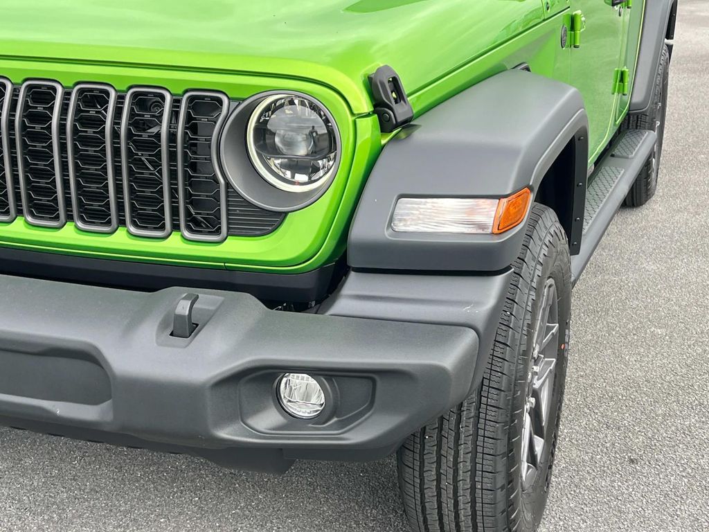 2025 Jeep Wrangler 4-Door Sport S - Photo 10