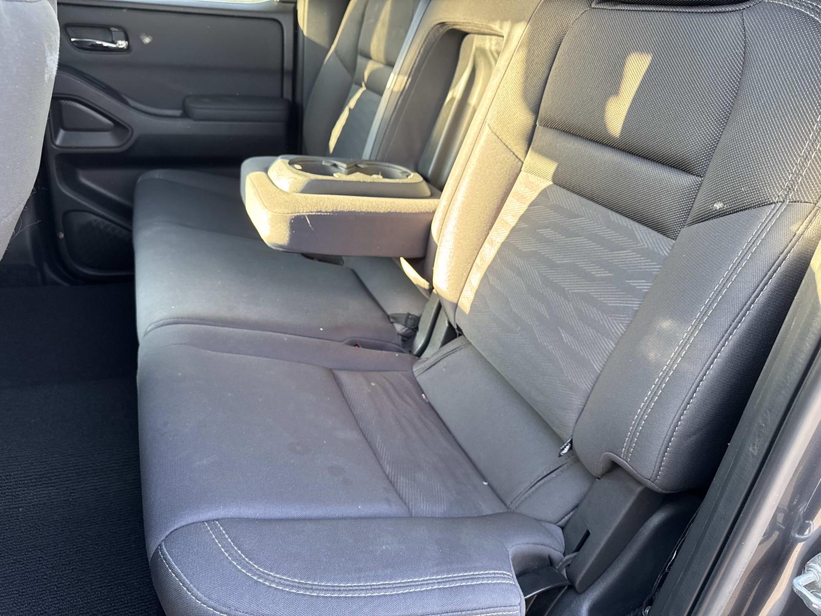 2024 Nissan Frontier SV - Photo 20
