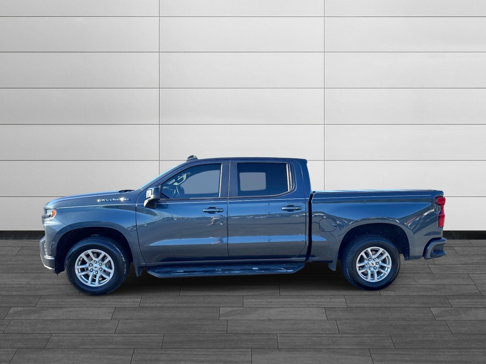 2019 Chevrolet Silverado 1500 RST - Photo 6