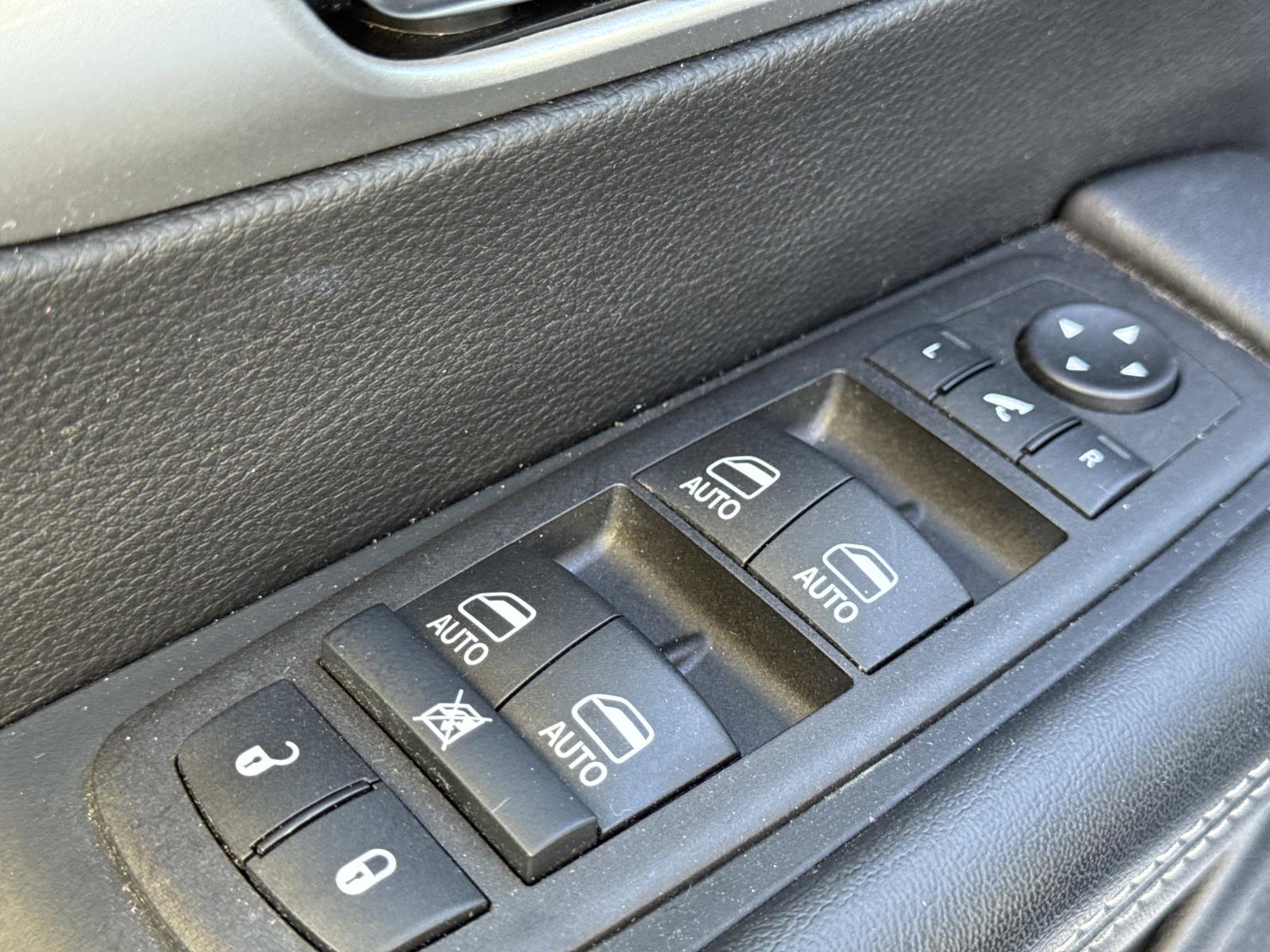 2026 Chrysler Pacifica Limited - Photo 30