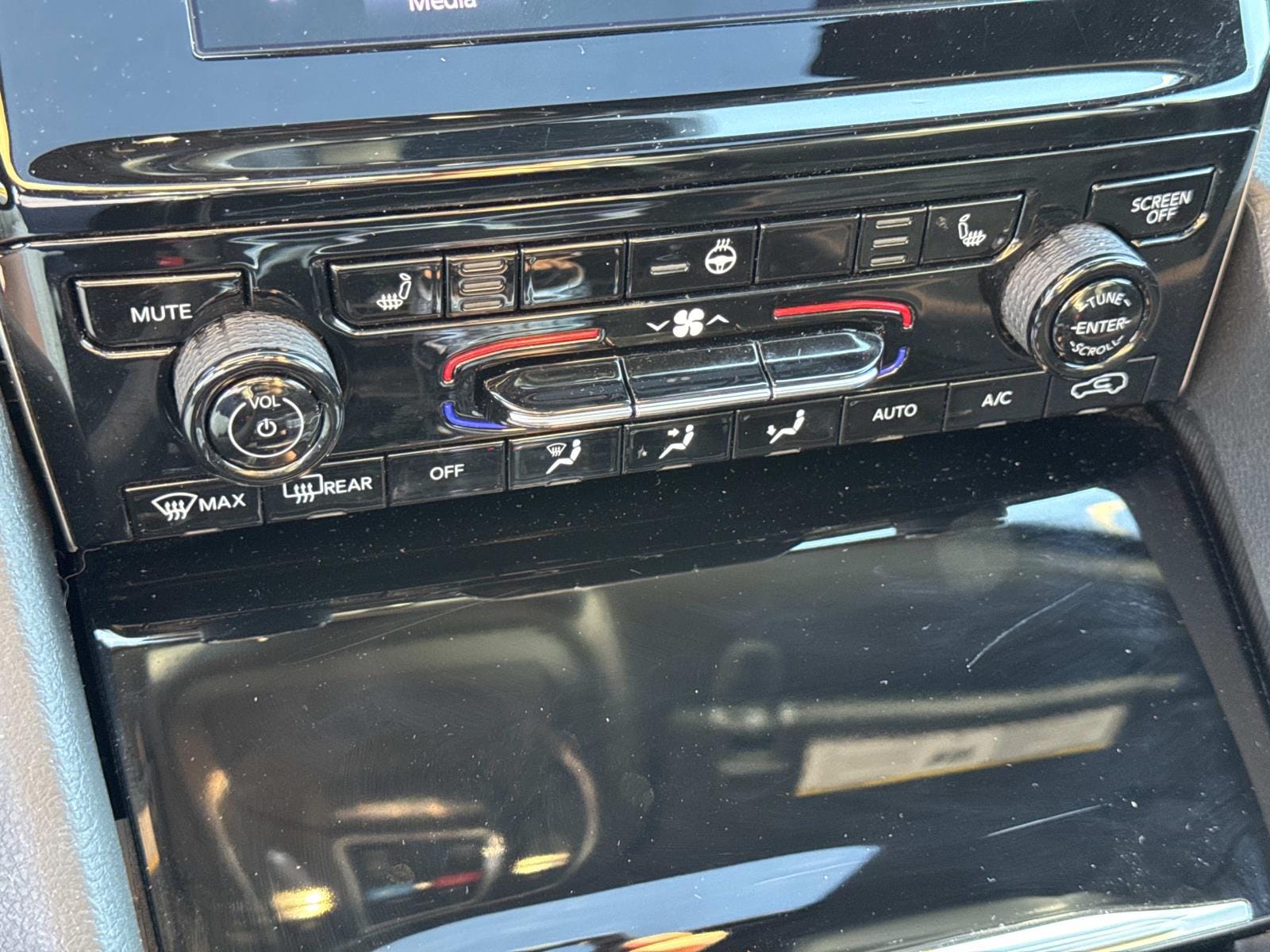 2024 Jeep Grand Cherokee L Altitude - Photo 40