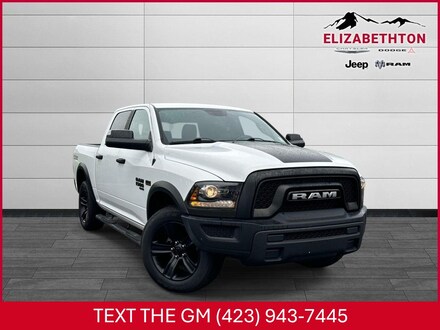 2021 Ram 1500 Classic SLT Truck Crew Cab