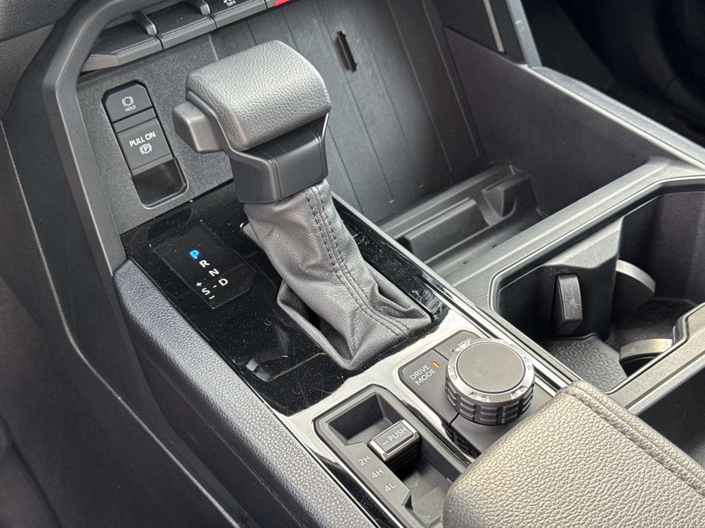 2024 Toyota Tundra SR5 - Photo 37