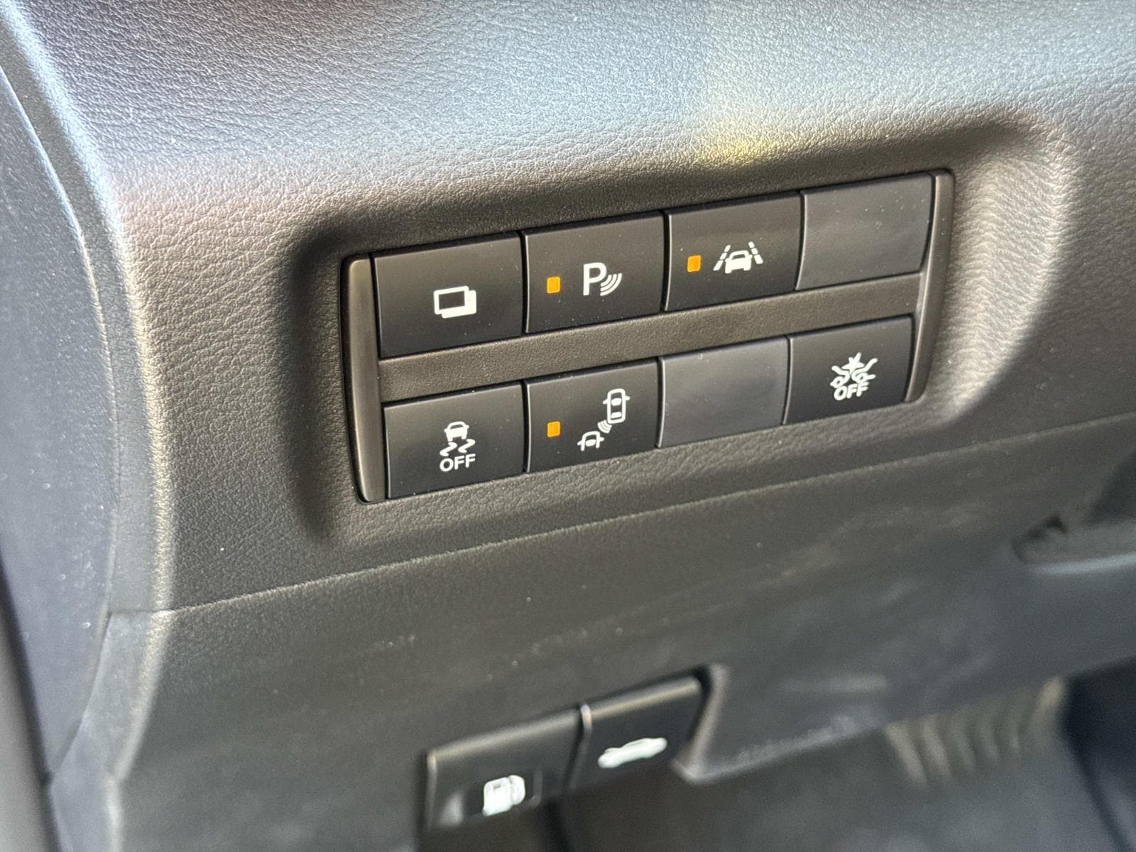 2025 Nissan KICKS PLAY Base - Photo 29