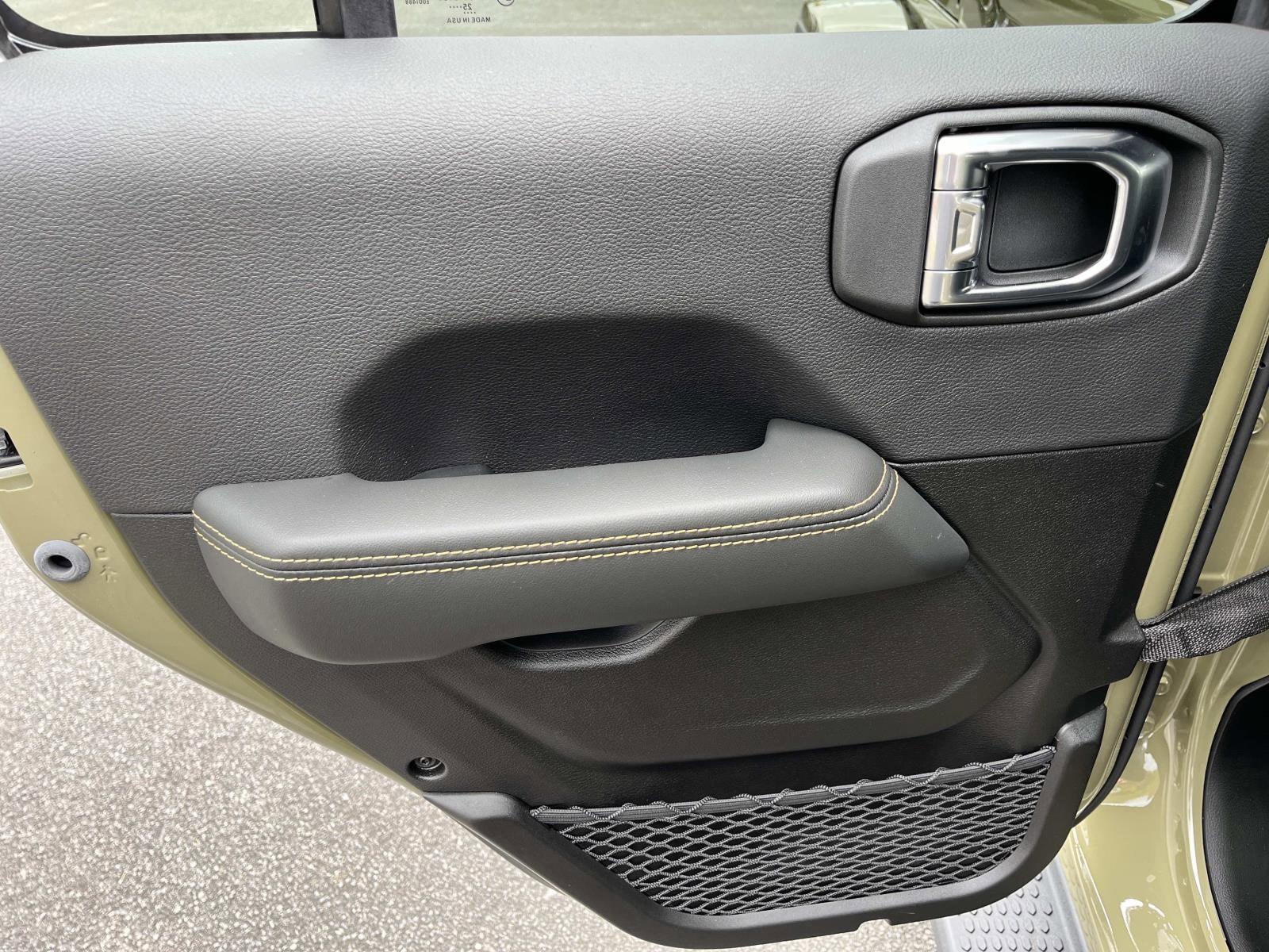 2026 Jeep Wrangler 4-Door Sahara - Photo 17