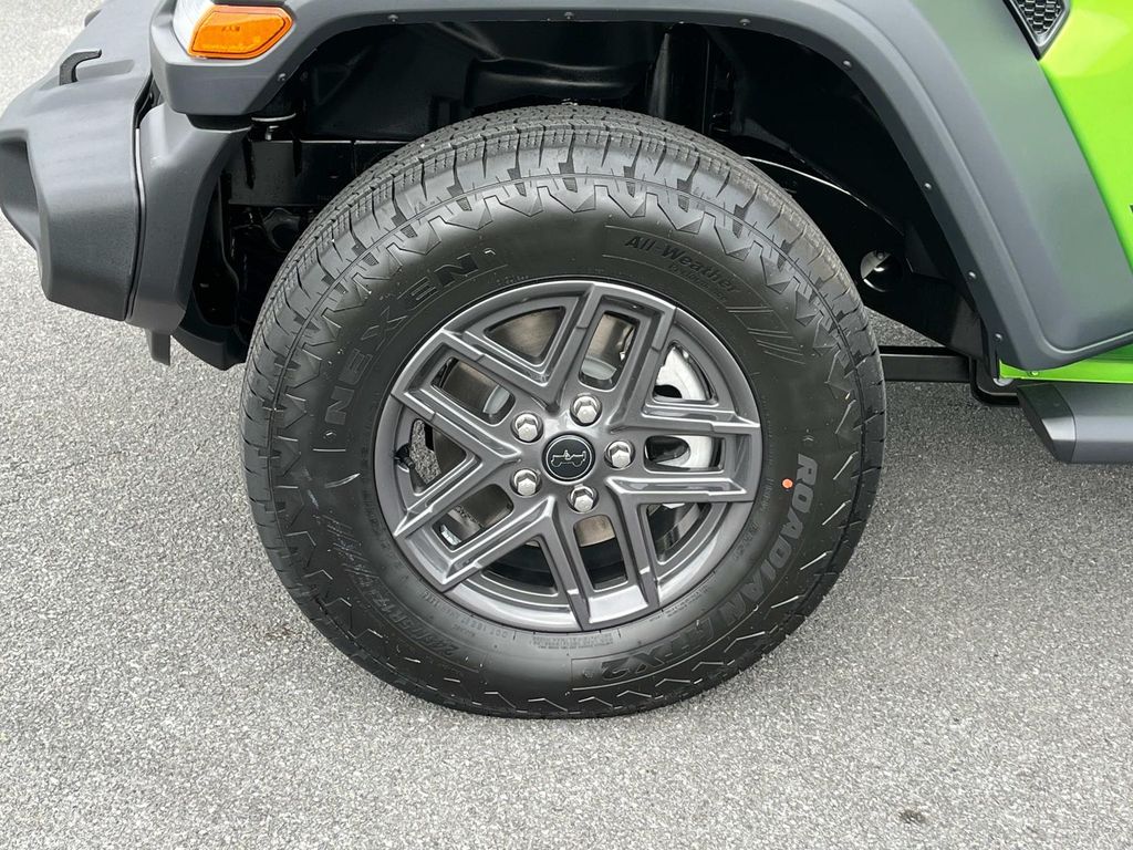 2025 Jeep Wrangler 4-Door Sport S - Photo 11